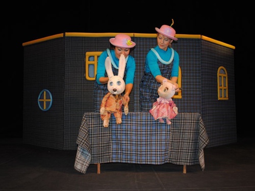 Театр кукол выступит в Саду Победы